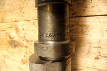 salg af John Deere 9560 R  Camshaft