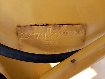 salg af Caterpillar 323D  Stick