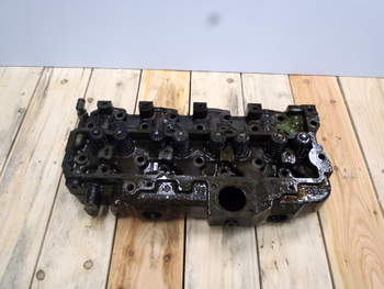 salg af Claas Arion 430  Cylinder Head