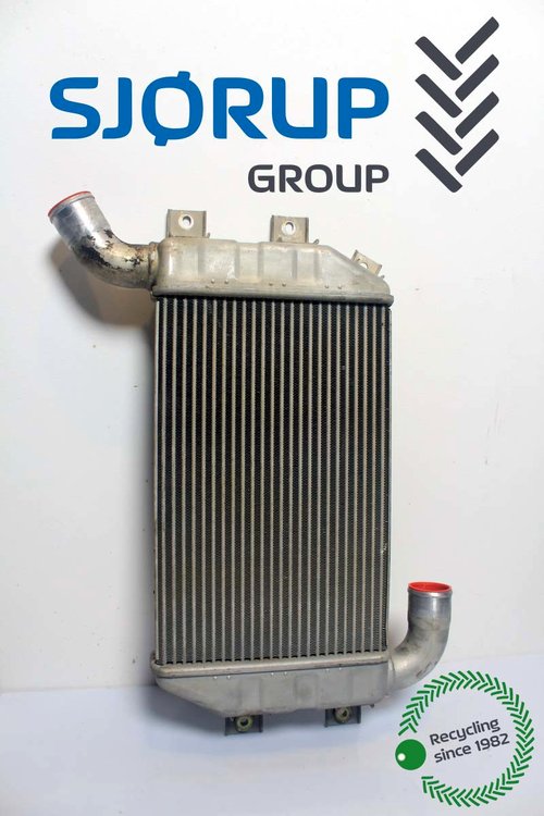 salg af New Holland E215  Intercooler