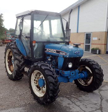 salg af Ford 4630 tractor