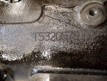 salg af Hydrema 906 C  Cylinder head