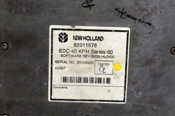 salg af Motorstyrenheter/datorer New Holland M135 
