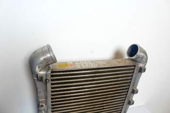 salg af Intercooler Massey Ferguson 6485