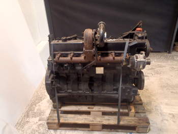 salg af Massey Ferguson 6485  Engine