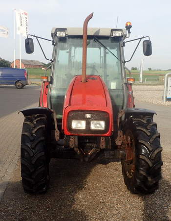 salg af Massey Ferguson 4225 tractor