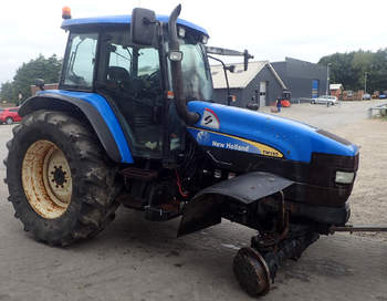 salg af New Holland TM155 traktor