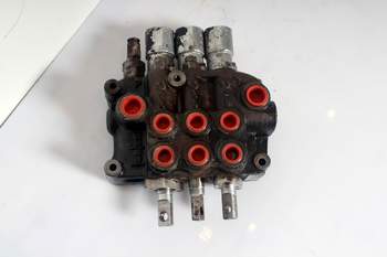 salg af Same Titan 145  Remote control valve