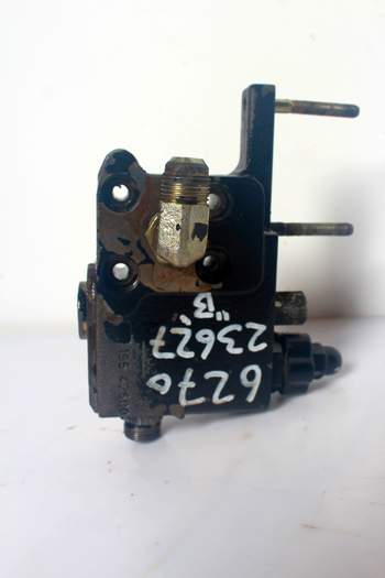 salg af Massey Ferguson 6270  Remote control valve