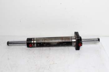 salg af Massey Ferguson 6270  Front axle steering cylinder