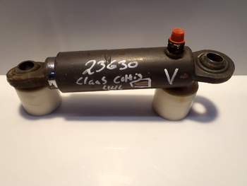 salg af Claas Celtis 446 LEFT Lift Cylinder