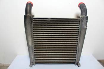 salg af Intercooler New Holland TVT155 