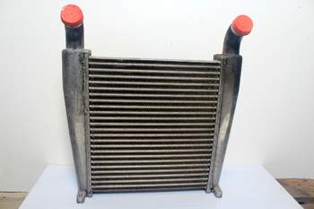 salg af Intercooler New Holland TVT155 