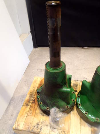 salg af John Deere 7230 R RIGHT Rear Axle