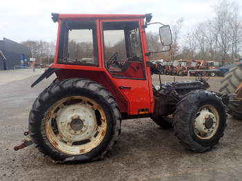 salg af Valmet 705 tractor