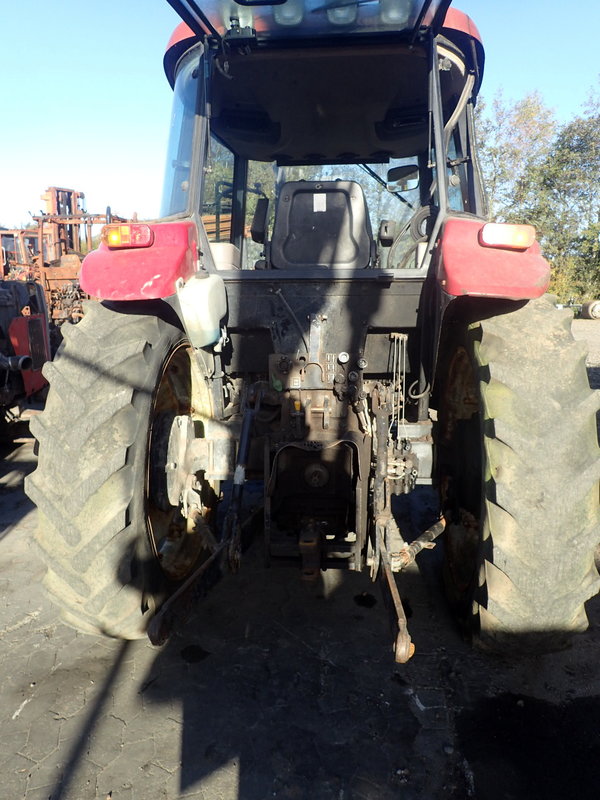 Case JX90 tractor - Scrapped tractors Scrapped Sales Case - Sjorup Group Worldwide Export
