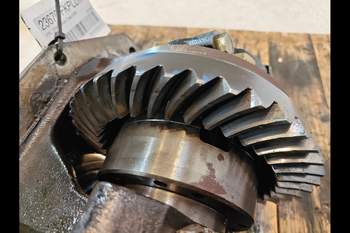salg af Case JX90 Front axle differential