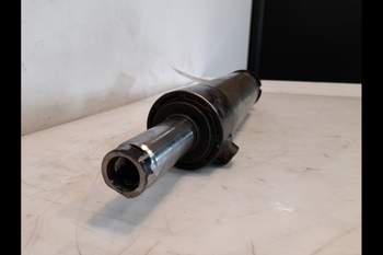 salg af Styrecylinder Deutz Agrotron 106