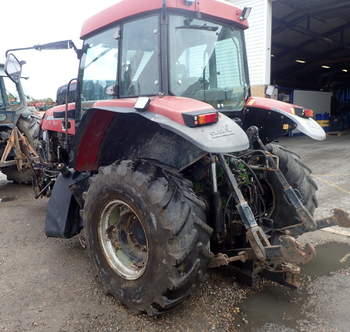 salg af Case MX170 tractor