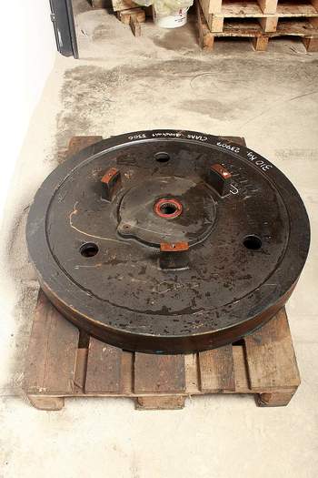 salg af Claas Quadrant 5300  Flywheel