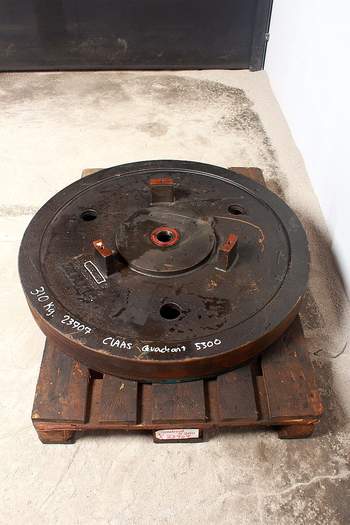 salg af Claas Quadrant 5300  Flywheel