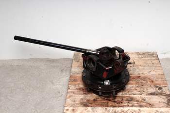 salg af Massey Ferguson 6290 LEFT Front axle final drive