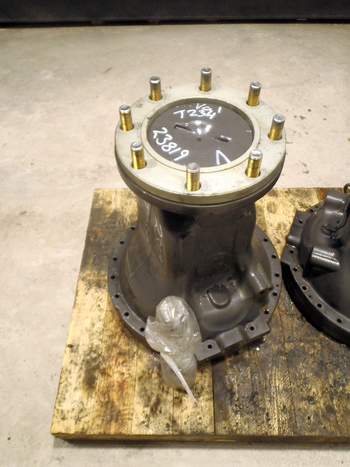 salg af Valtra T234 LEFT Rear Half Axle
