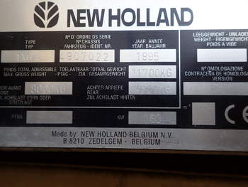 salg af New Holland TX64 Mejetærsker