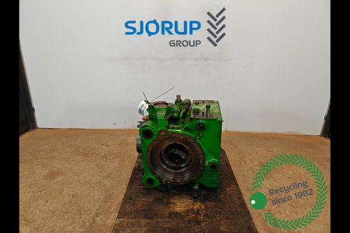 salg af Bagtøjshus John Deere 6420