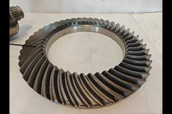 salg af Krone/spids John Deere 6420