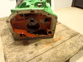 salg af Getriebe John Deere 6420 