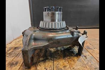 salg af Vorderachs Achsschenkel Claas Xerion 4000 LINKS