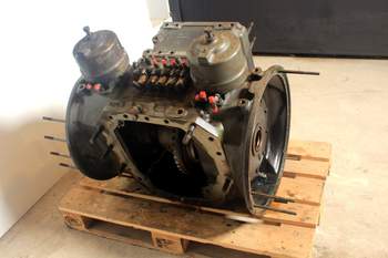 salg af Baktransmission Valtra S353 