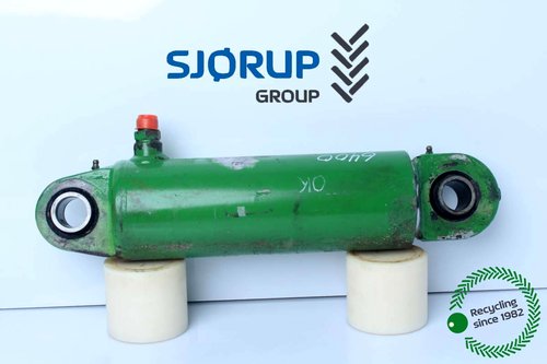 salg af John Deere 6400 RIGHT Lift Cylinder