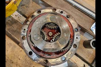 salg af Slutdrev Hydrema 906 B Venstre