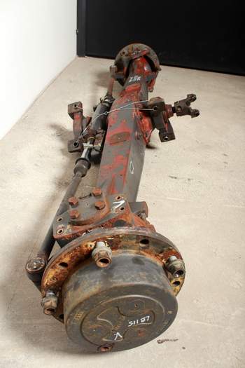 salg af New Holland LB115 B  Front Axle