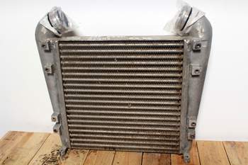 salg af Intercooler Massey Ferguson 6470 