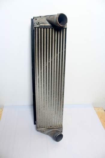 salg af Intercooler New Holland T8050