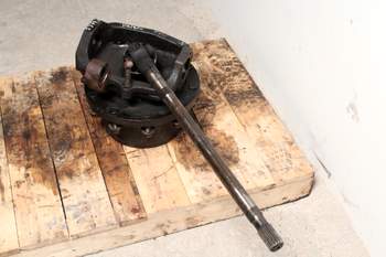 salg af Valtra T191 LEFT Front axle final drive