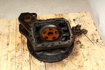 salg af Valtra 8350 LEFT Brake housing, Rear Transmission