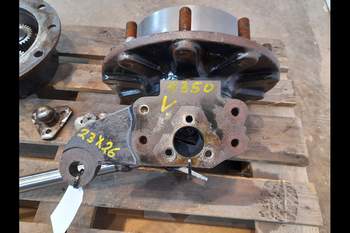 salg af Valtra 8350 LEFT Front axle final drive