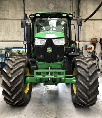 salg af John Deere 6140 R traktor