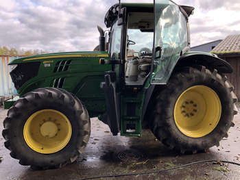 salg af John Deere 6140 R traktor