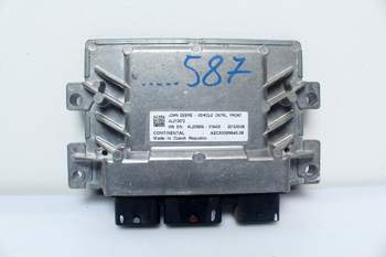 salg af John Deere 6140 R  ECU