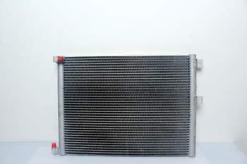 salg af John Deere 6140 R  Condenser