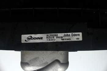 salg af John Deere 6140 R  Oil Cooler