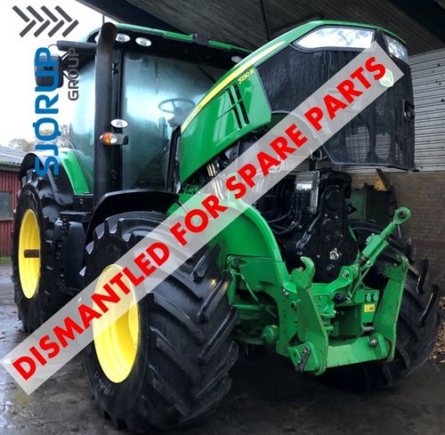 salg af John Deere 7230 R traktor