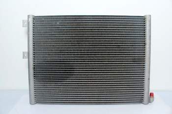 salg af John Deere 6195 R  Condenser