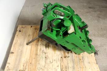 salg af John Deere 6195 R  PTO