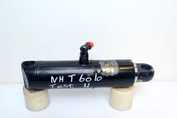 salg af New Holland T6010 RIGHT Lift Cylinder